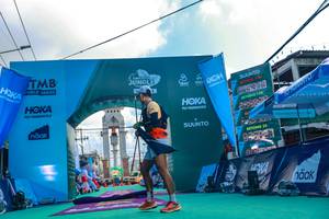 BIB: 100
                            <button type="button" onclick="openModal(24867450)" class="btn btn-primary btn-sm float-right btn-popup" data-toggle="modal" data-target=".modal-high-quality">
                        <i class="fas fa-shopping-cart"></i> Add to Cart
                    </button>
                                            <button type="button" onclick="isThisMe(24867450, true)" class="btn btn-success btn-sm float-right btn-popup btn-isme hidden" data-toggle="tooltip" data-placement="bottom" title="นี่คือรูปของคุณใช่ไหม คลิกที่นี่เพื่อเอาเข้าอัลบั้ม">
                        <i class="fas fa-plus"></i> Add to album
                    </button>
                    <button type="button" onclick="isThisMe(24867450, false)" class="btn btn-warning btn-sm float-right btn-popup btn-isnotme hidden">
                        <i class="fas fa-ban"></i> Remove from album
                    </button>